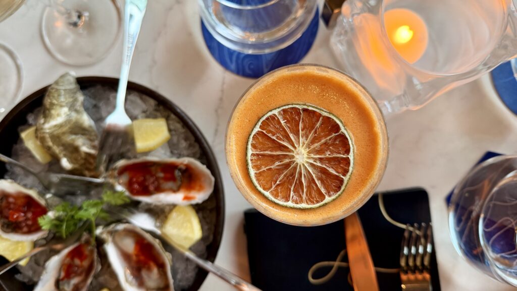 appetizers and drinks at Andys Beeline Rooftop Bar at Appellation Healdsburg