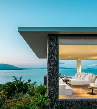 villa overlooking the sea at Como Point Yamu in Thailand
