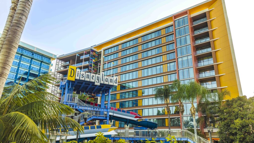 Outdoor view of the Villas at the Disneyland Hotel