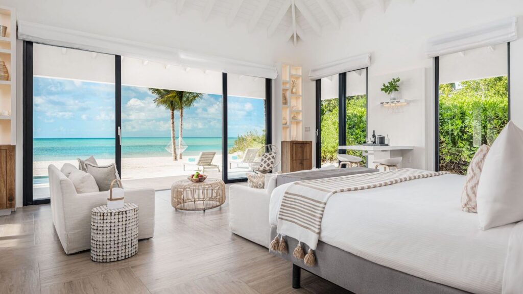 Ambergris Cay All-inclusive Beachfront Pool Suites View (Photo: Ambergris Cay)