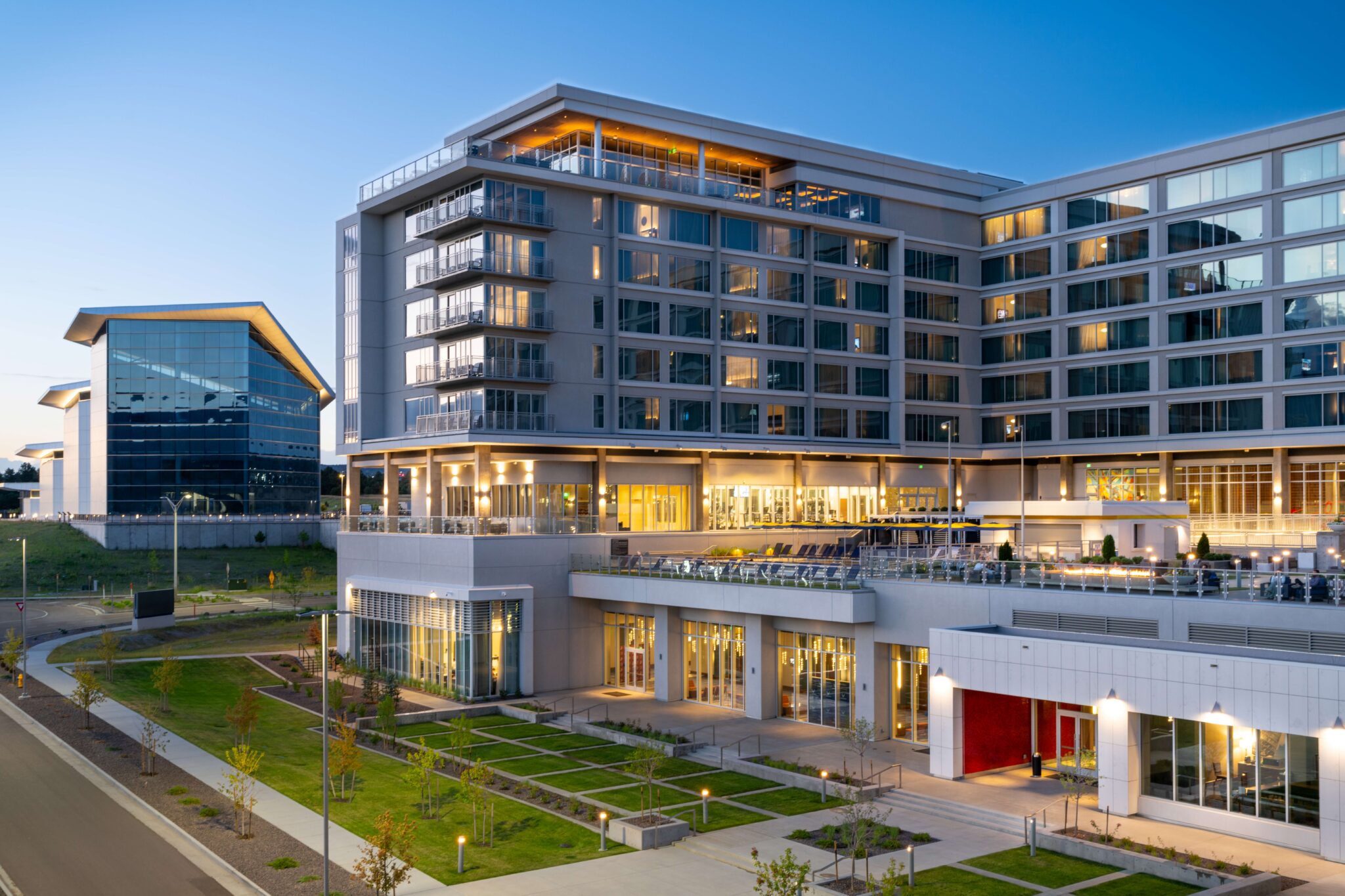 The exterior of Hotel Polaris in Colorado Springs