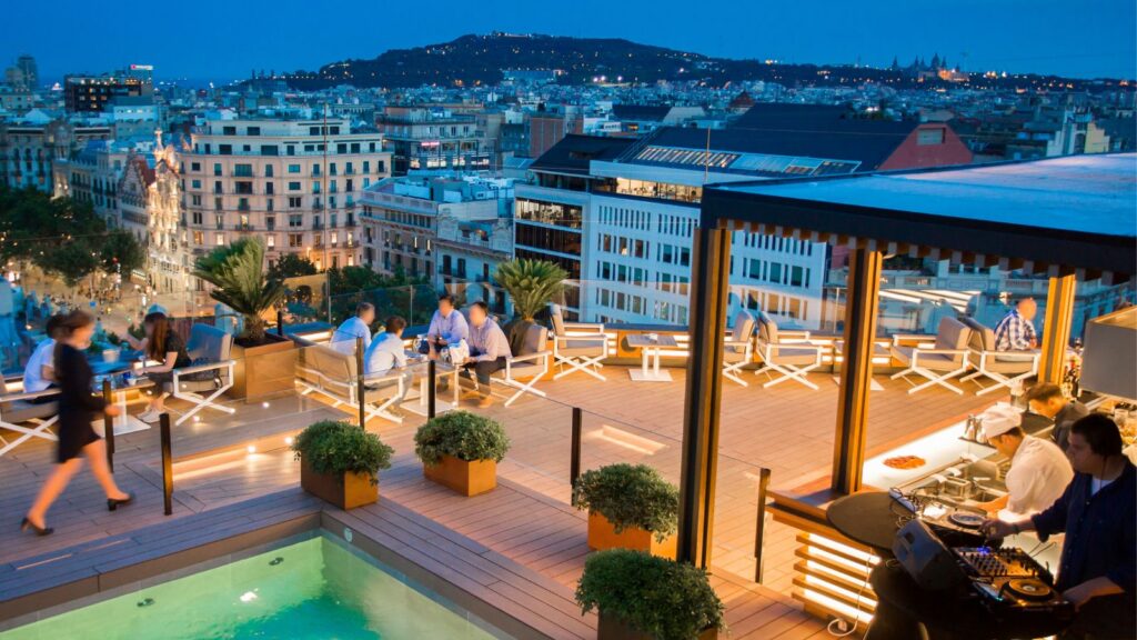 La Dolce Vitae rooftop terrace at Majestic Hotel Barcelona (Photo: Majestic Hotel and Spa Barcelona)
