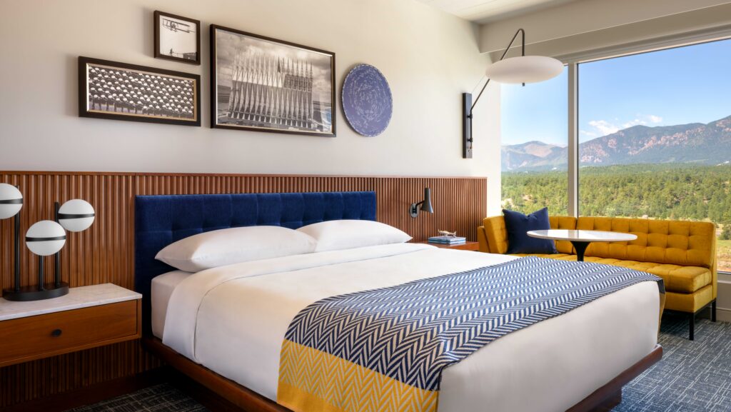 a guest room at Hotel Polaris