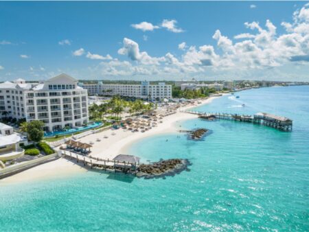 Sandals Royal Bahamian (Photo: Sandals)