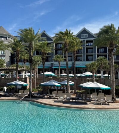 Henderson Beach Resort pool (Photo: Tarah Chieffi)